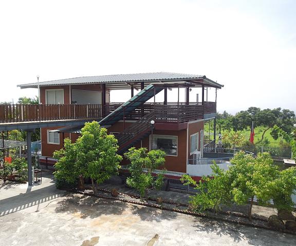 Dulan Red House Taitung County Donghe Exterior Detail