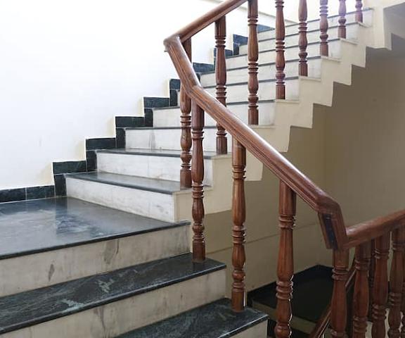 Hotel Jessica Manali Himachal Pradesh Manali Staircase