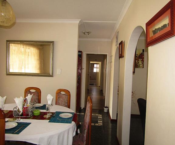 Yolonwabo bed and breakfast Eastern Cape East London Interior Entrance
