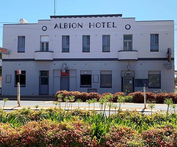 Albion Hotel Motel New South Wales Finley Exterior Detail