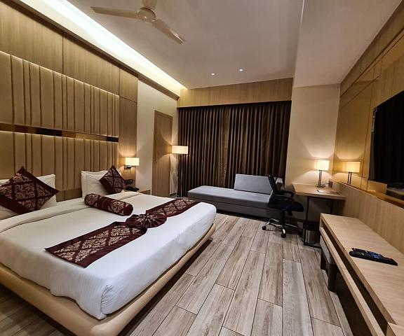 NRICH SKYOTEL Gujarat Navsari Room