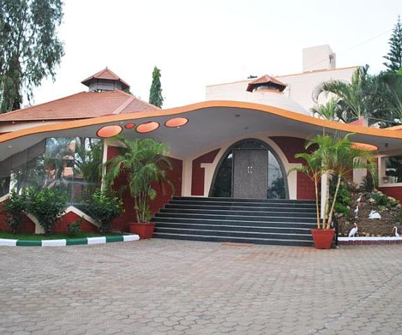 Grand Maurya Resort Karnataka Mysore Hotel Exterior