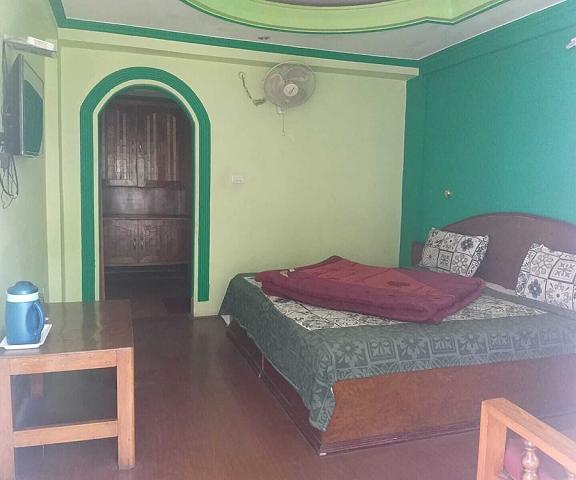 Hotel Shivay Uttaranchal Almora Room