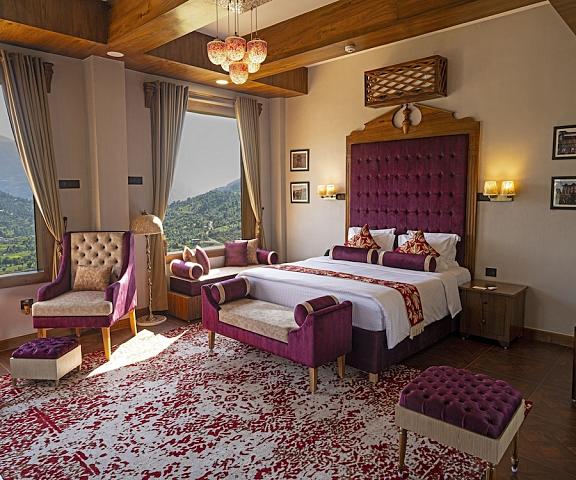 Skyview by Empyrean Jammu and Kashmir Patnitop Room