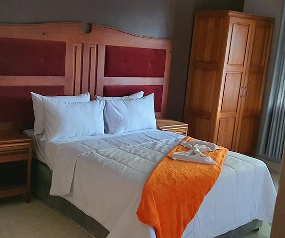 The Princess Guest House null Harare Room