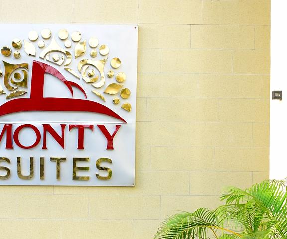 Monty Suites & Golf null Uyo Entrance