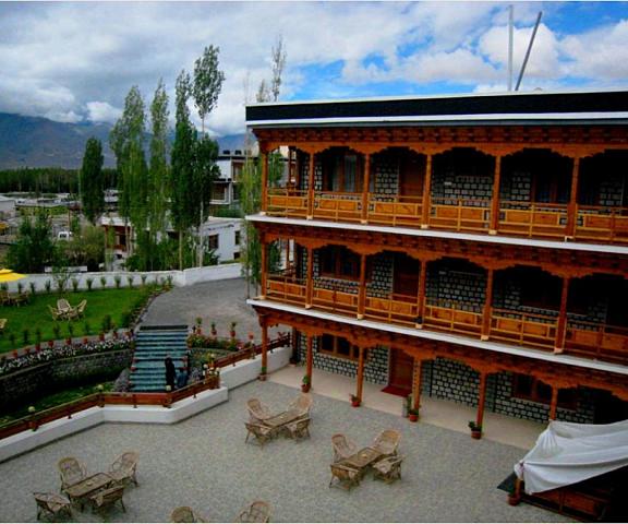 Hotel Shangrila Ladakh Jammu and Kashmir Ladakh Hotel Exterior