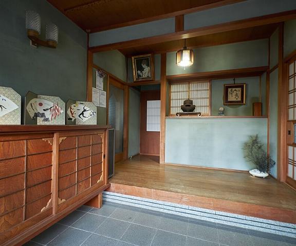 Japanese old house by the seaside Wakayama (prefecture) Nachikatsuura Facade