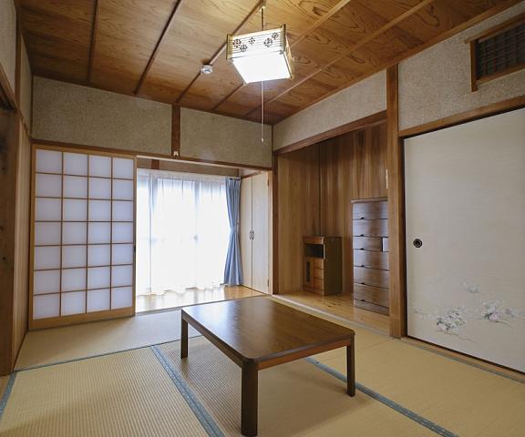 a small house along the Kumano Kodo Wakayama (prefecture) Nachikatsuura Room