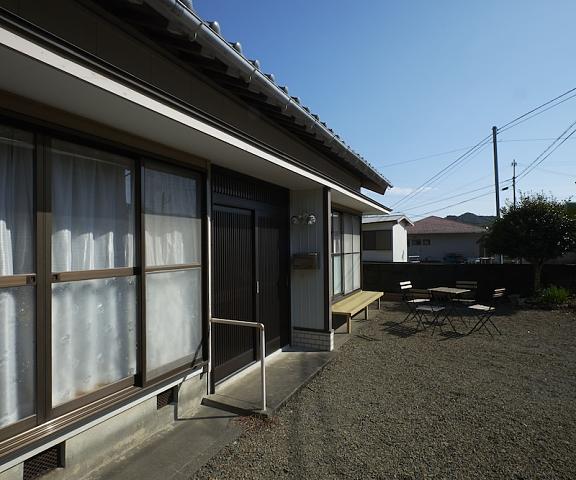 a small house along the Kumano Kodo Wakayama (prefecture) Nachikatsuura Garden