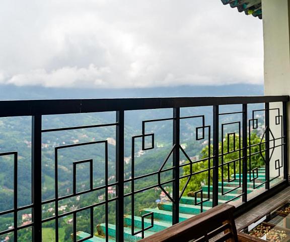Sharolyn Tara Palace Sikkim Gangtok View from Property