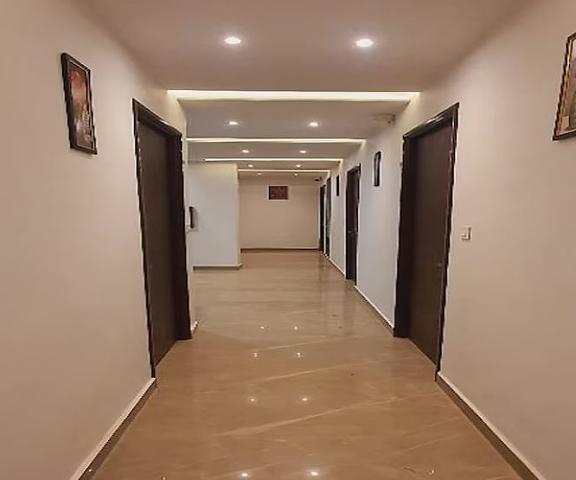 Hotel Dream Town Punjab Amritsar Hallway
