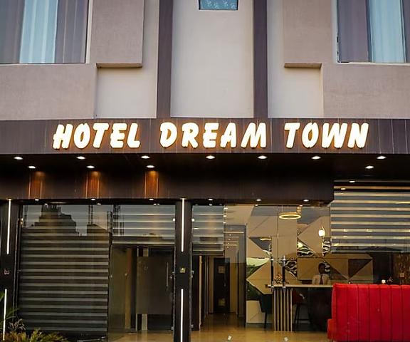 Hotel Dream Town Punjab Amritsar Exterior Detail