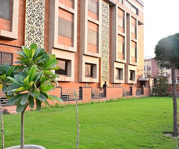 The Dwelling Inn Uttar Pradesh Noida Hotel Exterior
