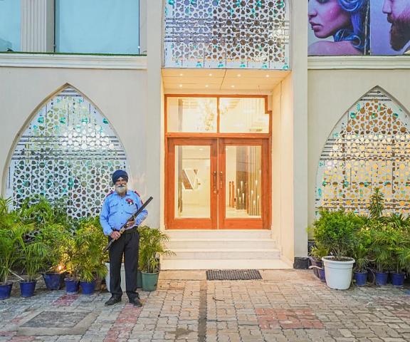 Hotel Escala by Levelup Punjab Amritsar Hotel Exterior