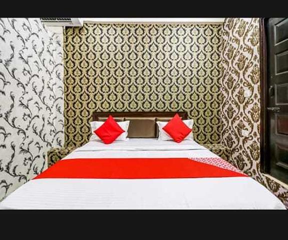 POP Hotel The Mannat Haryana Faridabad Room