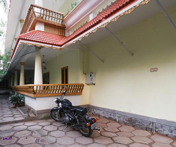 OYO Flagship Sandhra Apartments Kerala Kovalam Facade