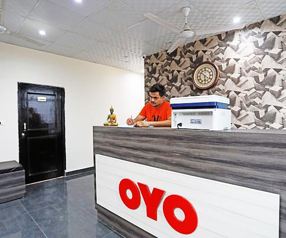 OYO Flagship Hotel Platinum Inn Haryana Faridabad Reception