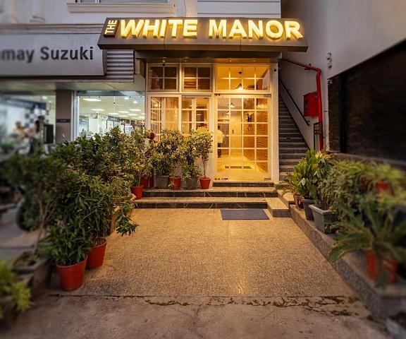 The White Manor Rajasthan Udaipur entrance