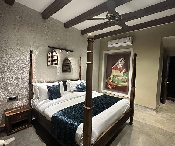 Mandav Heritage Resort Himachal Pradesh Dharamshala bed