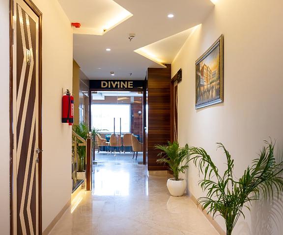 Hotel Classio Royale  Punjab Amritsar interior view