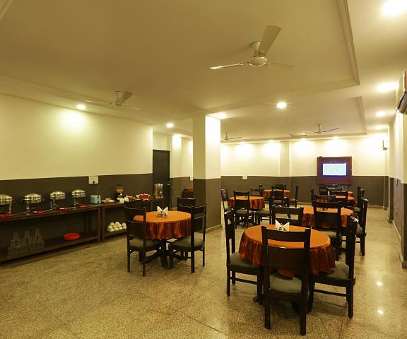 Hotel Classic Park Near IGI Airport Delhi New Delhi Food & Dining