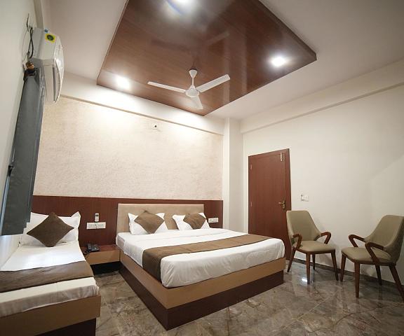 Hotel Balaji Square Gujarat Porbandar Super Deluxe Air Conditioining Room