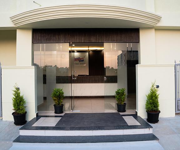 HoppersStop - Yelahanka Karnataka Bangalore Hotel Exterior