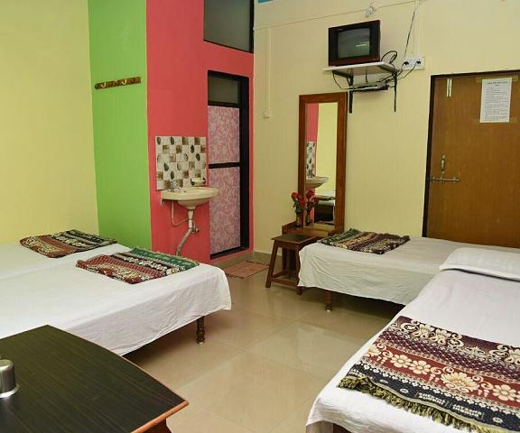 Hotel Kavijay Maharashtra Dapoli 