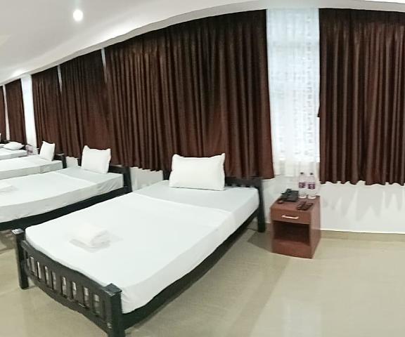 Hotel Idukki Castle Kerala Thodupuzha Family Standard Room