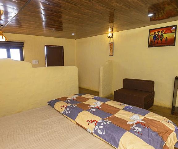 Kana Mud Resort Uttaranchal Kanatal Standard Room