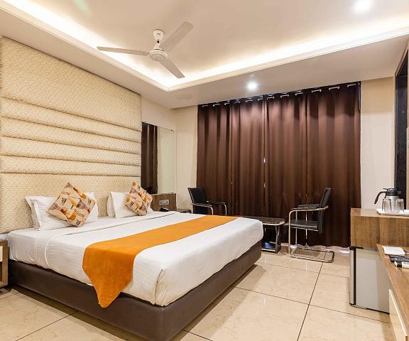 Hotel The Bentree Madhya Pradesh Bhopal bedroom