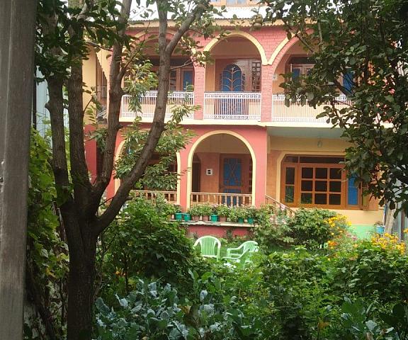 Wani Guest House  Jammu and Kashmir Gulmarg Hotel Exterior