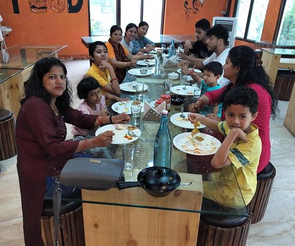 Hotel Shivansh Inn Uttaranchal Rishikesh food and beverages