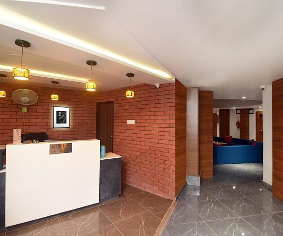 HOTEL RAJPATHINN Gujarat Mehsana lobby