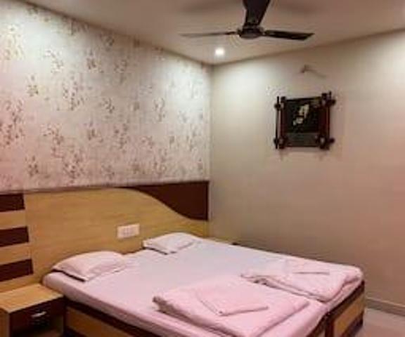 HOTEL LEE GARDEN Maharashtra Igatpuri Double AC Double Bed