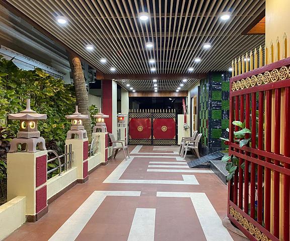 HOTEL LEE GARDEN Maharashtra Igatpuri entrance