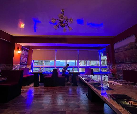 Arrived Inn Sikkim Pelling bar/lounge
