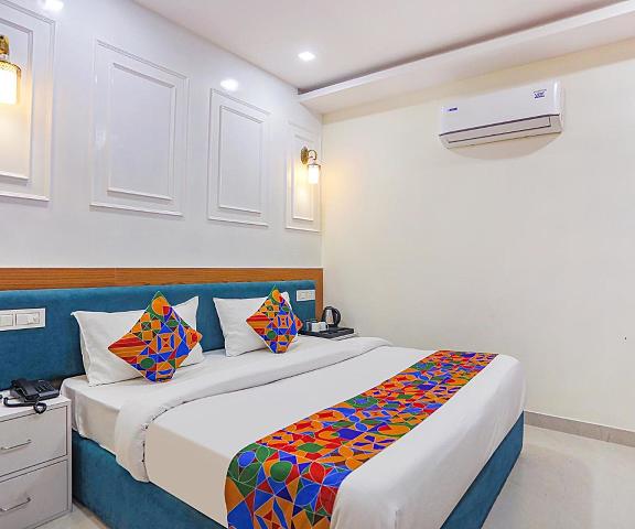 Hotel Cosmopolitan (Lucido grande LLP) Uttar Pradesh Allahabad bed