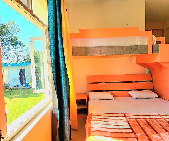 Destination Bir Backpacker Hostel Himachal Pradesh Palampur Family Room without Balcony