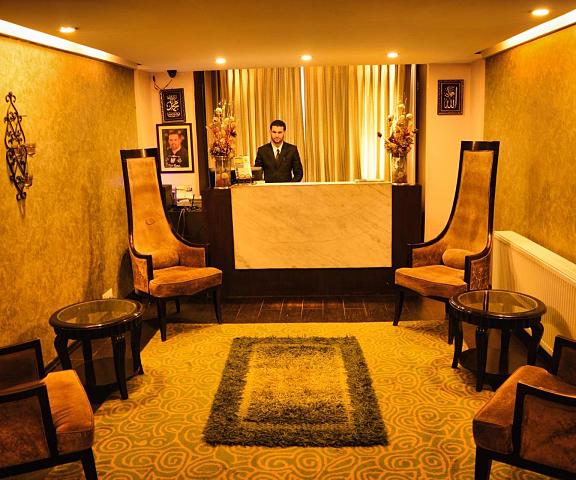 Hotel Pine Spring Gulmarg Jammu and Kashmir Gulmarg lobby