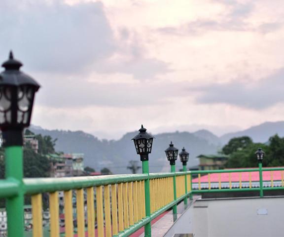 Hotel Montana Vyoo Sikkim Namchi balcony/terrace