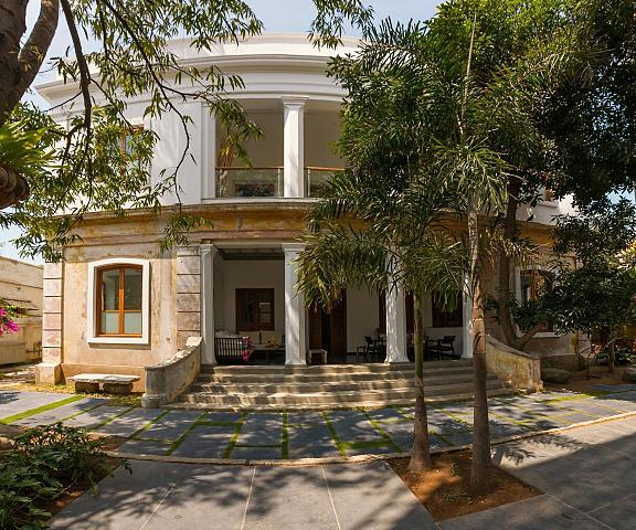 La Villa Hotel Pondicherry Pondicherry entrance