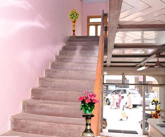 Sri Saibaba Guest House Pondicherry Pondicherry interior view