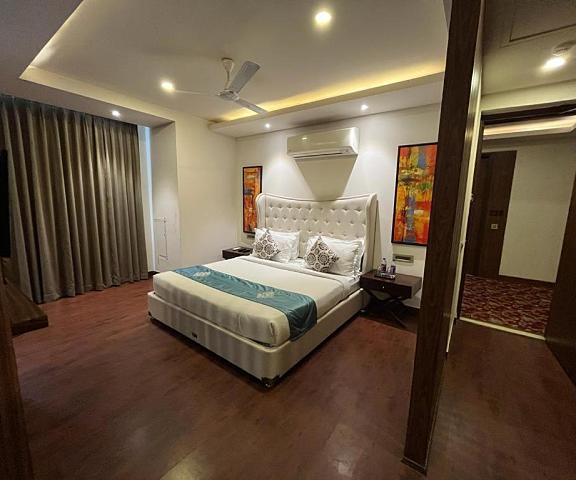 Pinaka Hotel and Resorts Uttaranchal Haridwar Suite