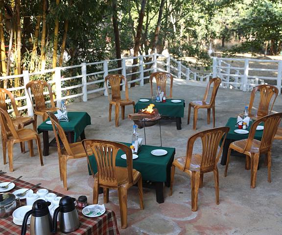 Mogli Jungle Resort Madhya Pradesh Bandhavgarh coffee shop