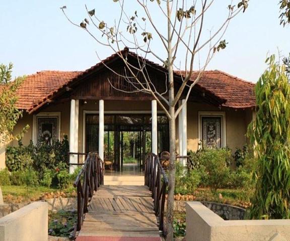 Chitvan Jungle Lodge Madhya Pradesh Kanha Hotel Exterior