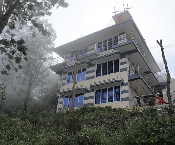 Coonoor Mountain Cottages by Lexstays Tamil Nadu Ooty exterior view