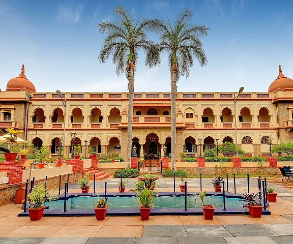 WelcomHeritage Shivavilas Palace Karnataka Hampi Hotel Exterior
