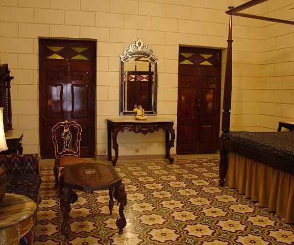Bhanwar Niwas Rajasthan Bikaner guestroom